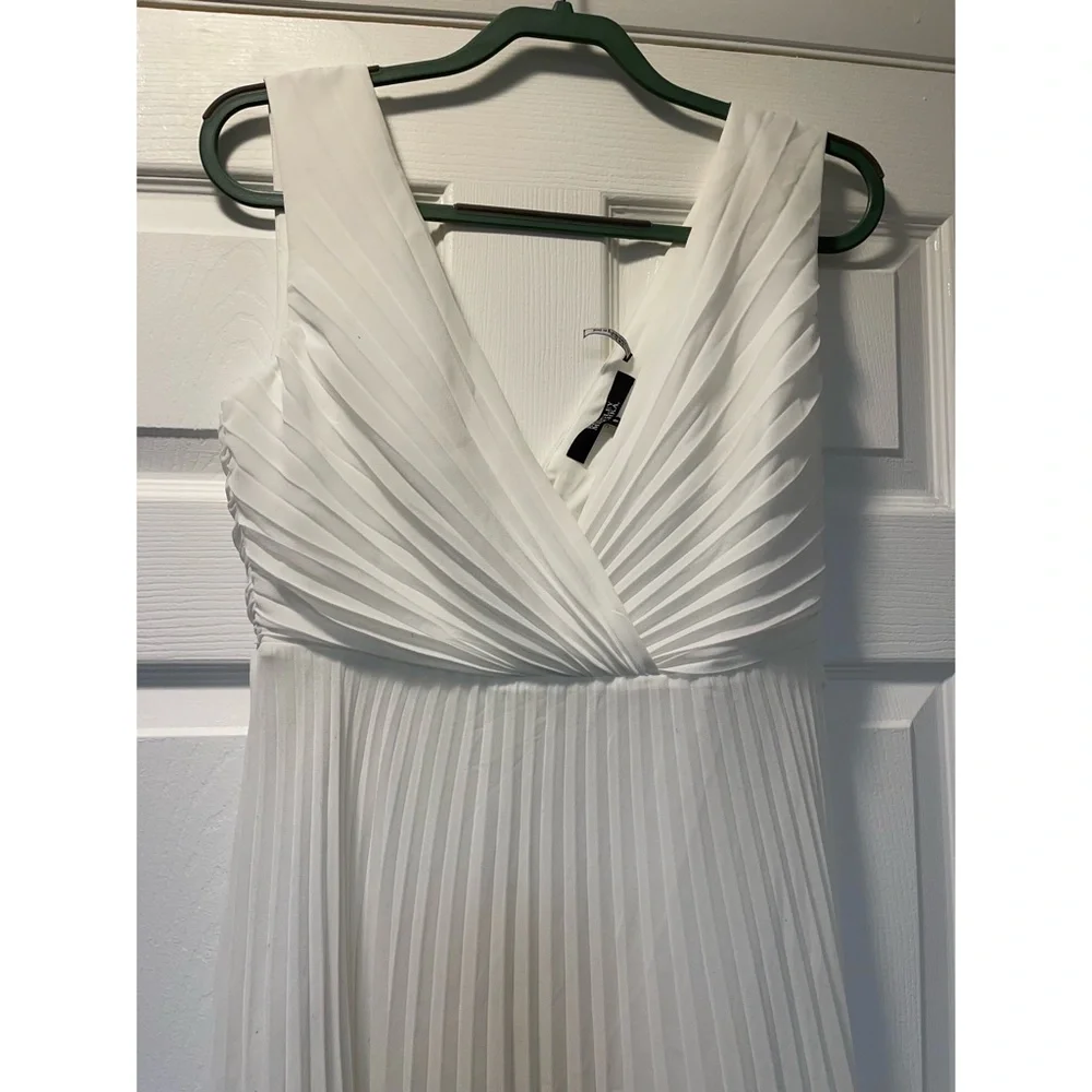 BHLDN x Badgley Mischka Sloane Size 6 Ivory Pleated Maxi Wedding Dress - Picture 11 of 13